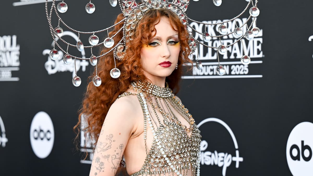 En el marco de Lollapalooza Chile 2026: Chappell Roan colaborará con una fundación nacional