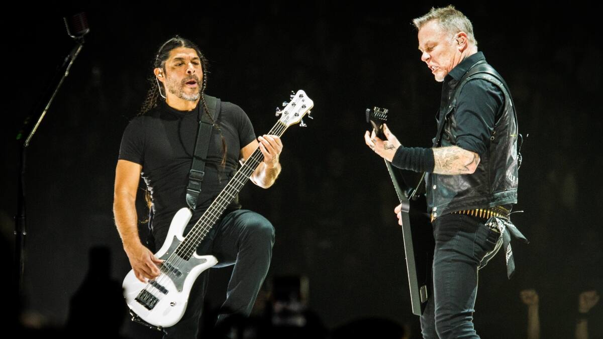 A la espera de la resolución final: ¿Cómo pedir la devolución de entradas de Metallica en Chile?