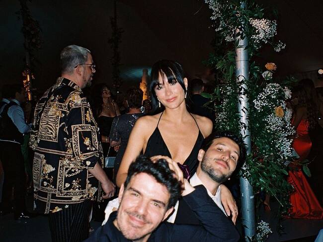 Instagram @aitanax</a>