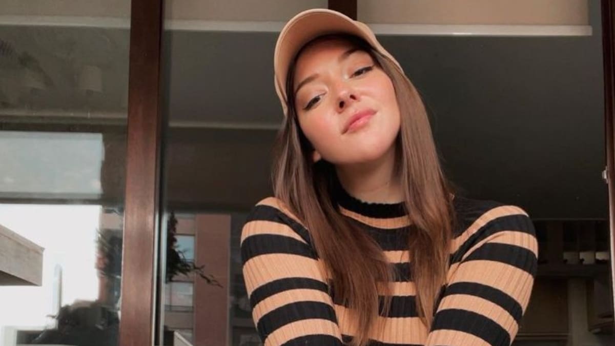 Kel Calderón sorprende a sus seguidores al regalar prendas de ropa de su propio clóset