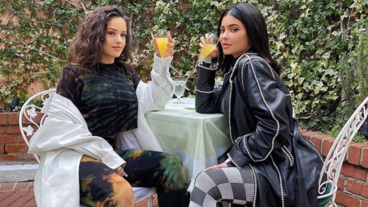 ¿Nueva integrante del Klan? Rosalía revela cómo nació su amistad con Kylie Jenner