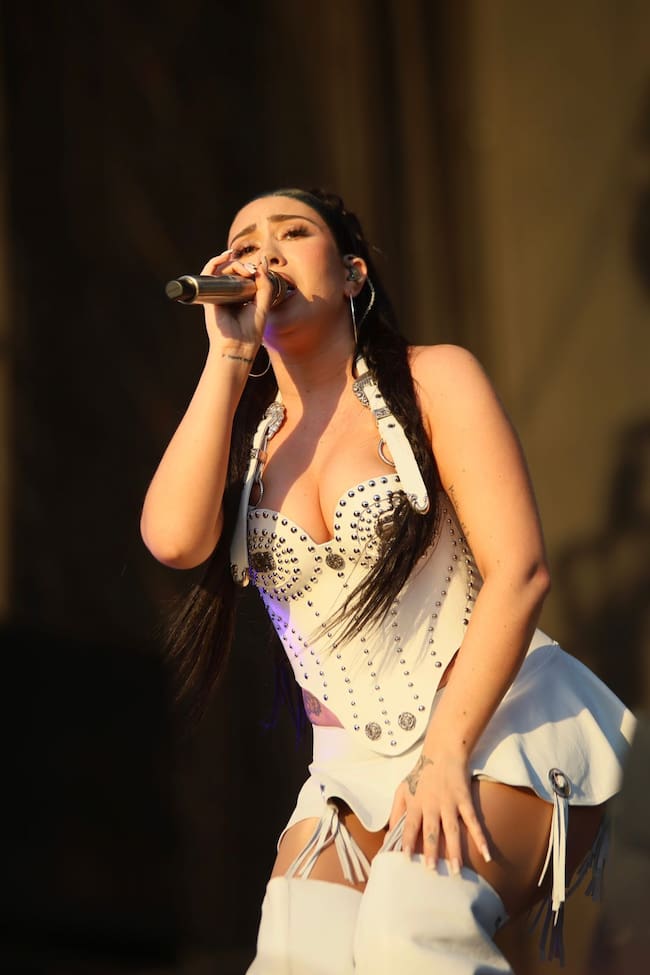 Instagram @natiegraph