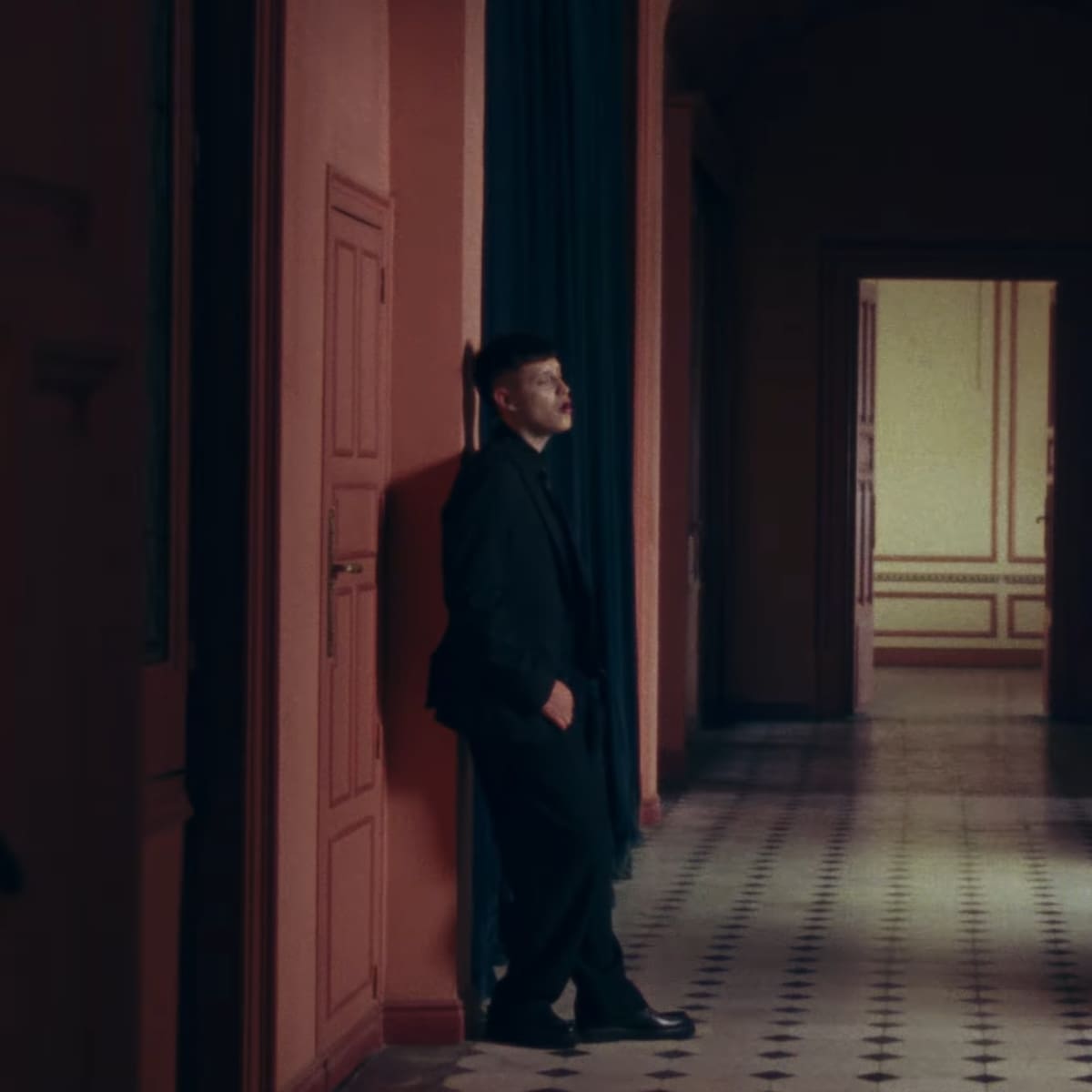 Para los amores que no fueron: Así suena "Dando Vueltas", la esperada colaboración de Kidd Voodoo y Pablo Alborán