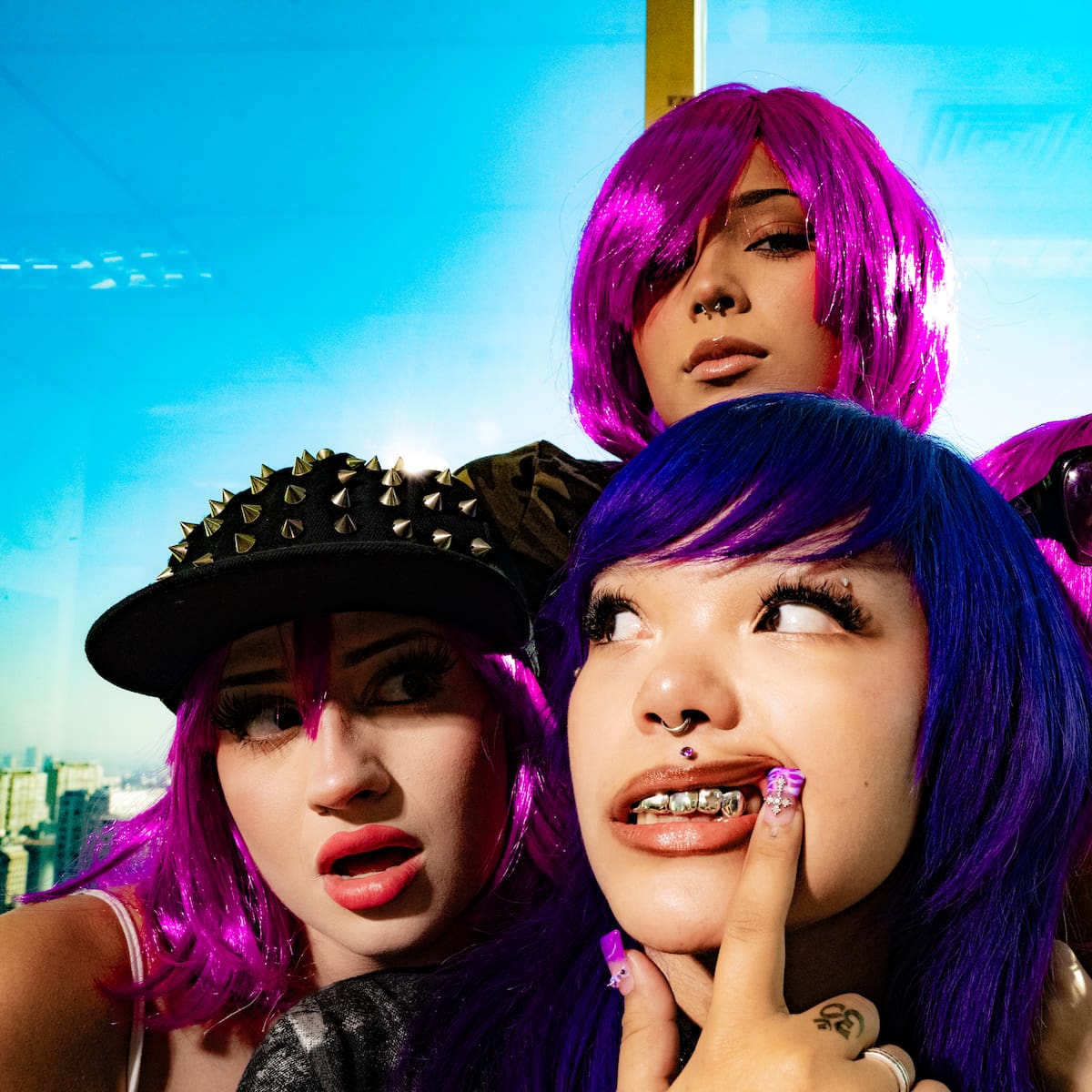 Karol G, Eminem y ahora una chilena: La cantante que comparte sello con estrellas mundiales lanza su nuevo single