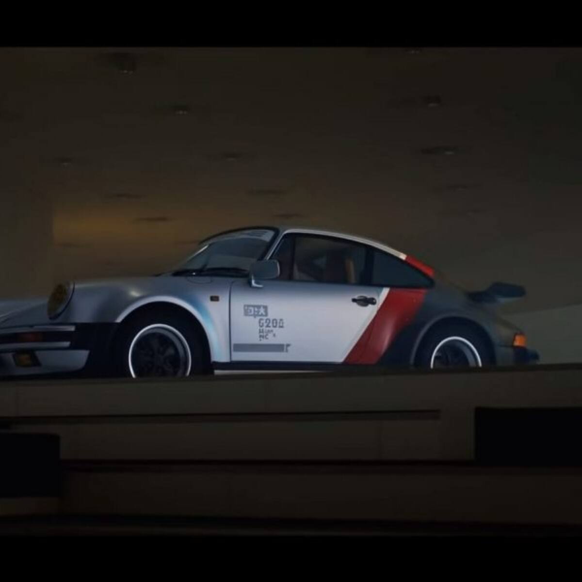Porsche presentó el modelo de auto que utilizará Keanu Reeves en Cyberpunk 2077
