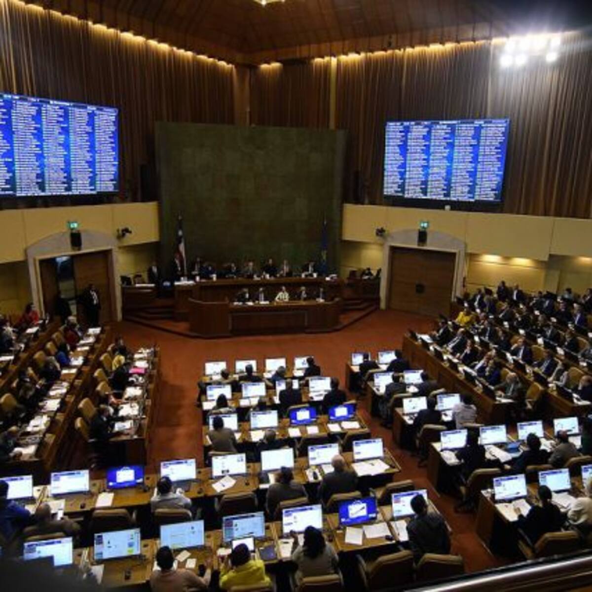 Cámara de Diputados aprueba la adopción homoparental con 101 votos a favor