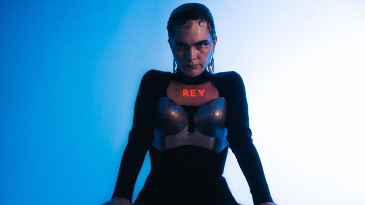 ¡Finalmente! Camila Moreno estrena su nuevo disco titulado «Rey»