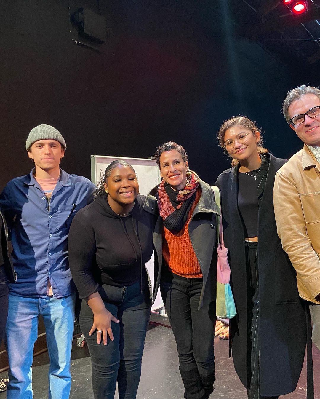 Instagram @taviapercia</a>