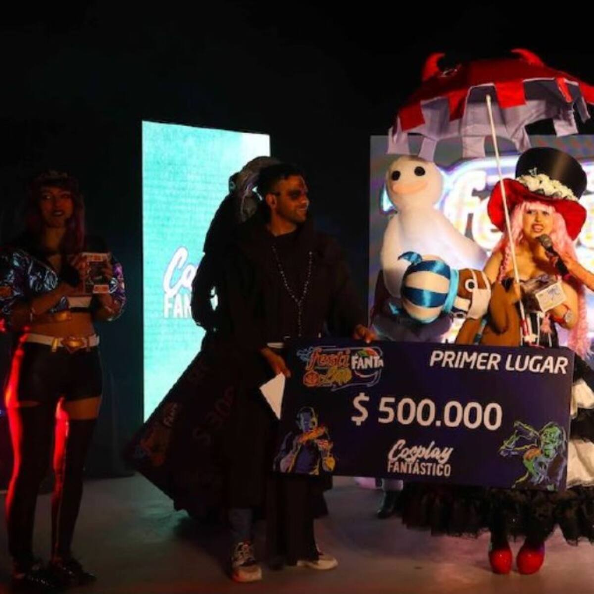FestiLate Fanta coronó a Elisa Mahnke como la mejor cosplayer de Chile