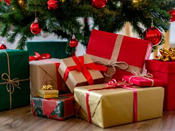 CONCURSO: Participa por un pack navideño de regalos sorpresa de LOS40