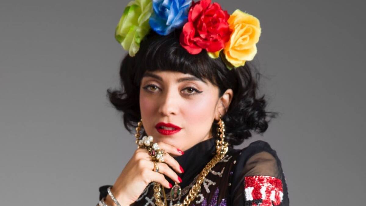 ¡Mon Laferte prepara su primera exposición de arte en Valparaíso!
