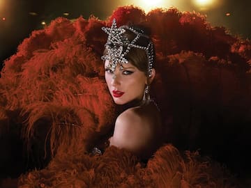 Este famoso cantante tuvo que retrasar su álbum por culpa del disco "The Life of a Showgirl" de Taylor Swift