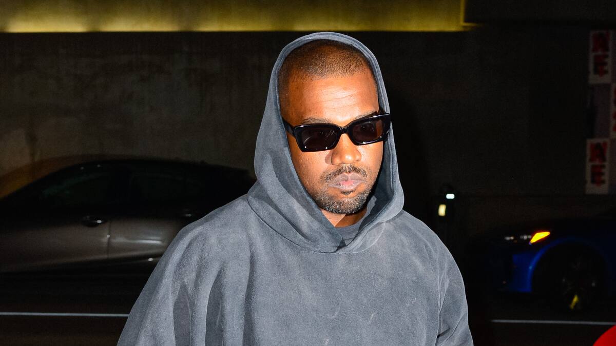 Una mala noche: Kanye West es acusado de haber golpeado a un fanático