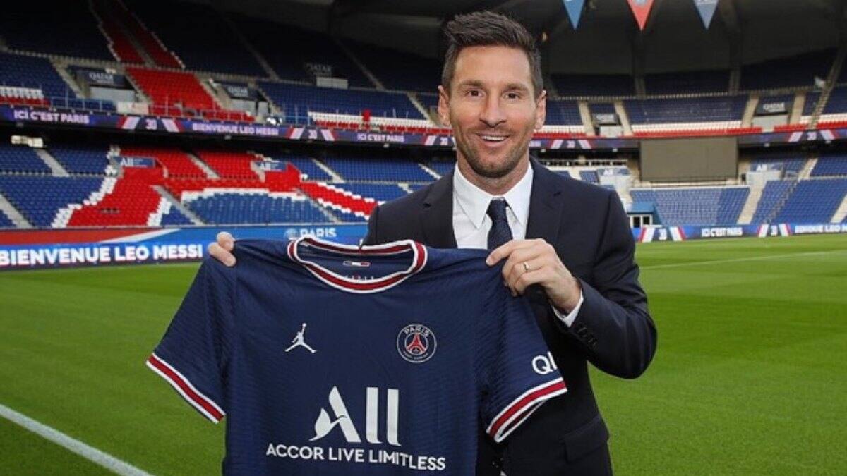 ¡No estamos soñando! Se filtran las primeras fotos de Lionel Messi con la camiseta del PSG