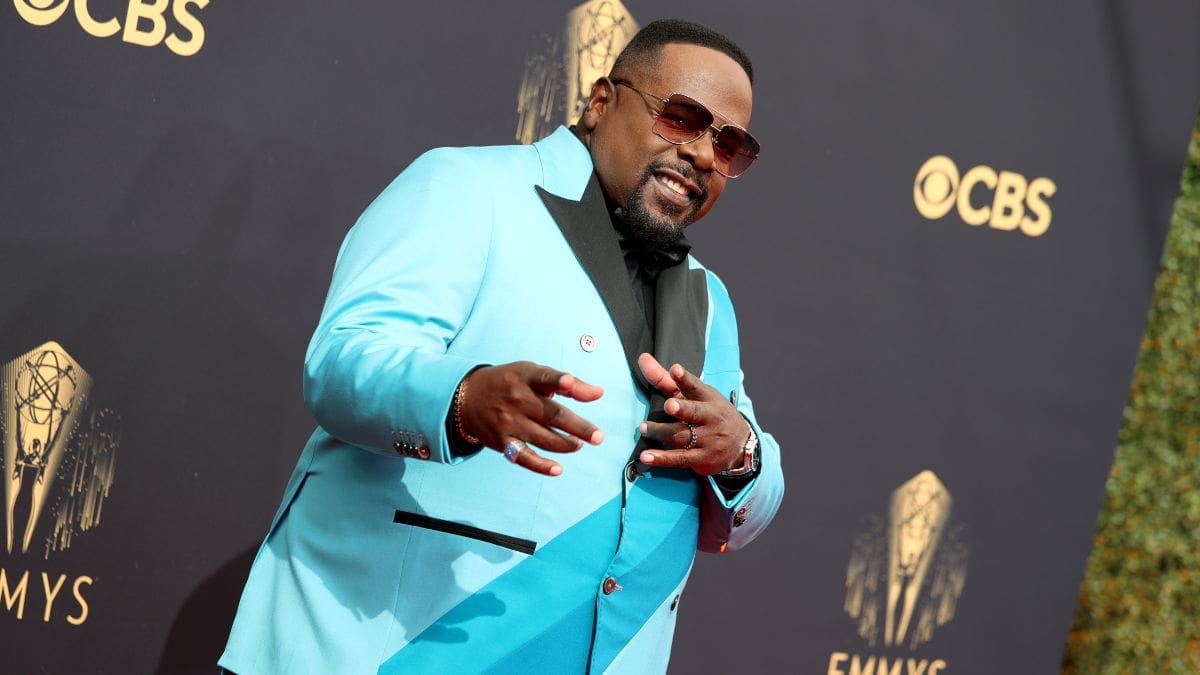 Los Premios Emmy 2021 empezaron al ritmo de Cedric the Entertainer