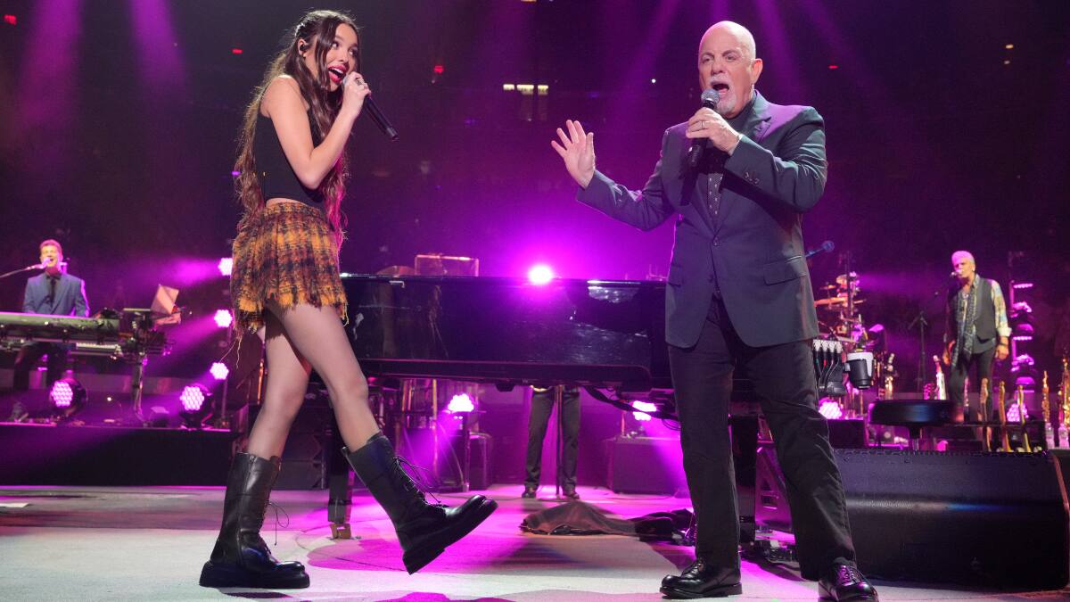 Olivia Rodrigo sorprende con presentación junto a Billy Joel