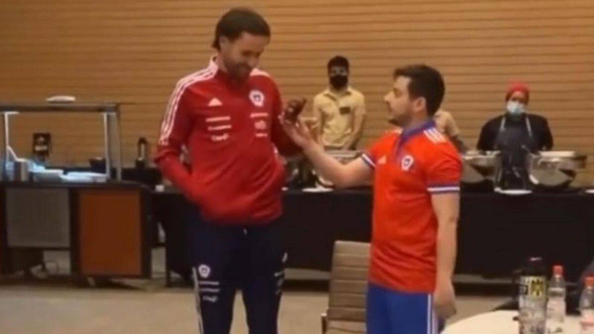 Twitteros tildan de «yeta» a Pollo Castillo tras derrota de Chile contra Perú