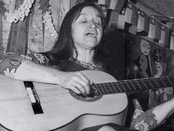 Violeta Parra recibirá importante homenaje en México: Mon Laferte y Javiera Parra estarán en la inauguración