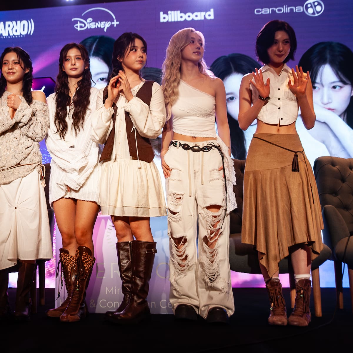 ¿A qué hora se presenta NMIXX en el Festival de Viña 2026?