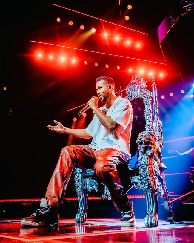 Instagram @estricolor</a> (@bizarrolivecl</a>)