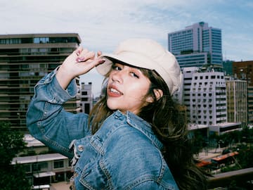 #PonleOreja: Tbeici que celebra el deseo y la feminidad en “SoMore”, su nuevo single