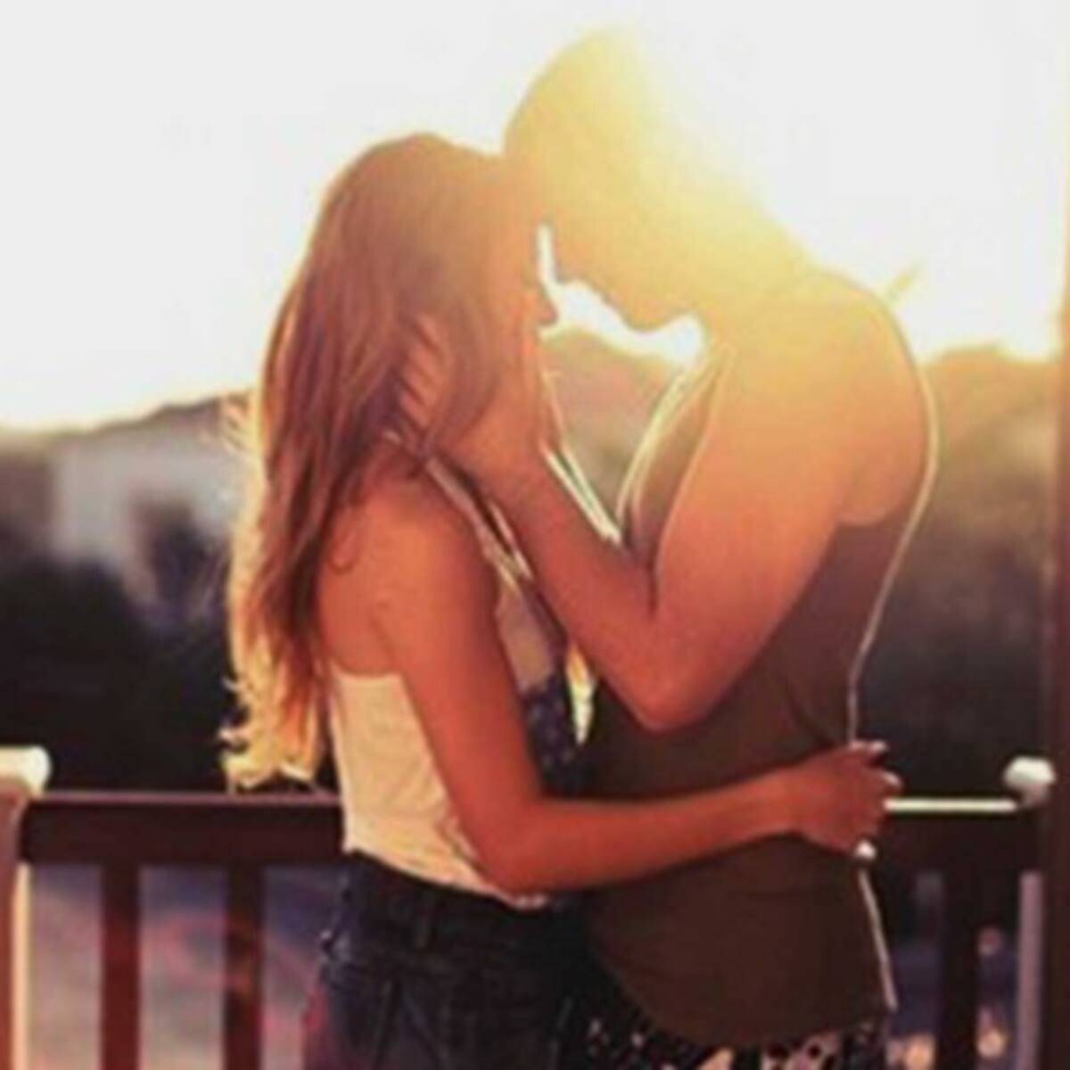 Psicólogo recomienda cambiar de pareja cada cinco años para ser feliz