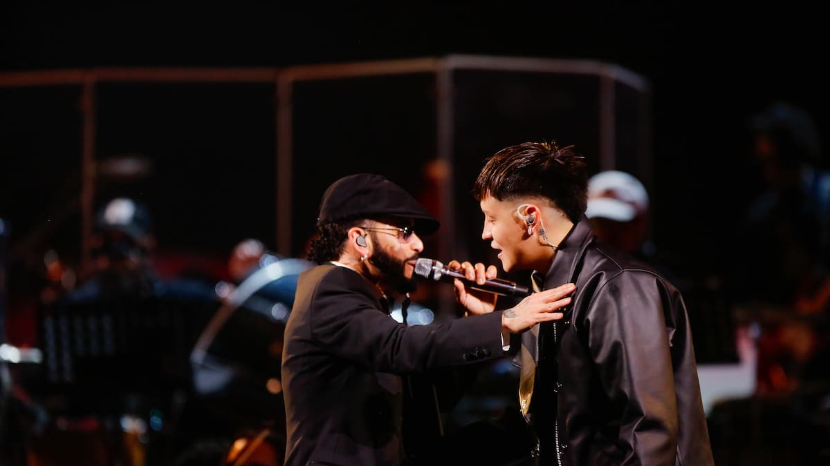 ¡No se pierde ninguna! Kidd Voodoo dijo presente en el show sinfónico de Yandel en el Festival de Viña 2026