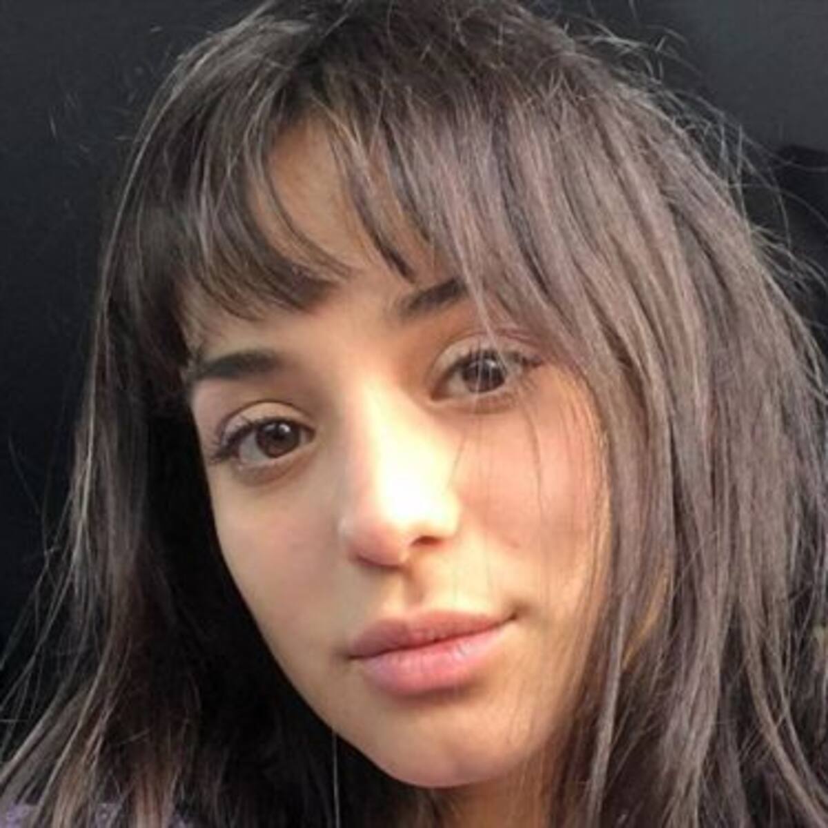 Actriz Rocío Toscano publica foto con mensaje para normalizar los pelos en mujeres