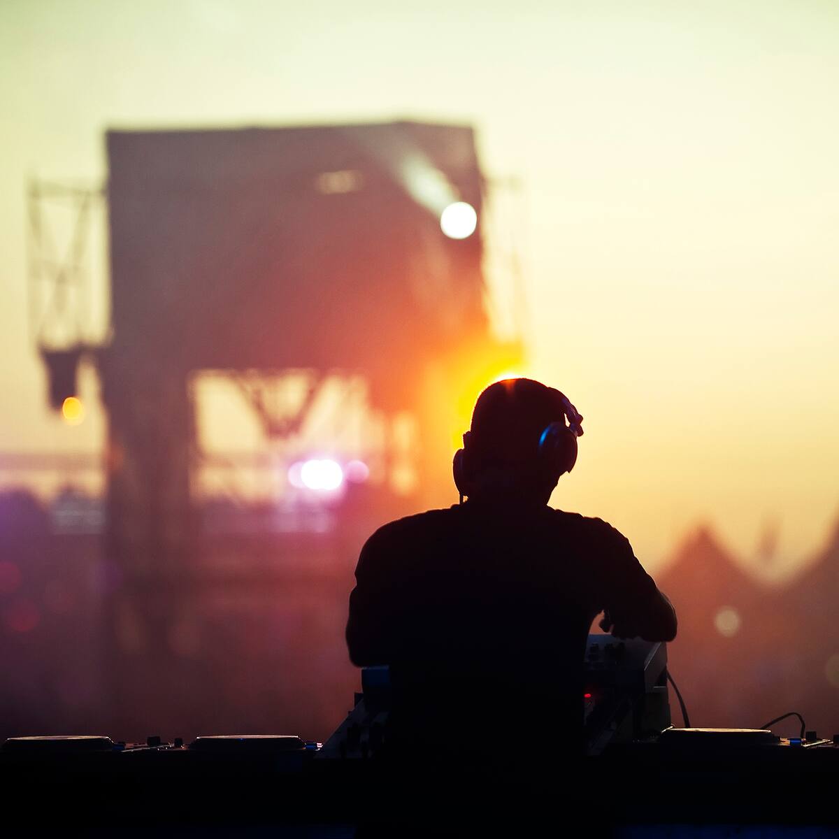 Cartelera 40 junto a Budweiser: Panoramas del 17 de febrero