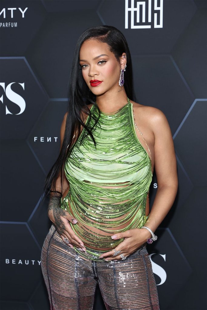Rihanna embarazo
