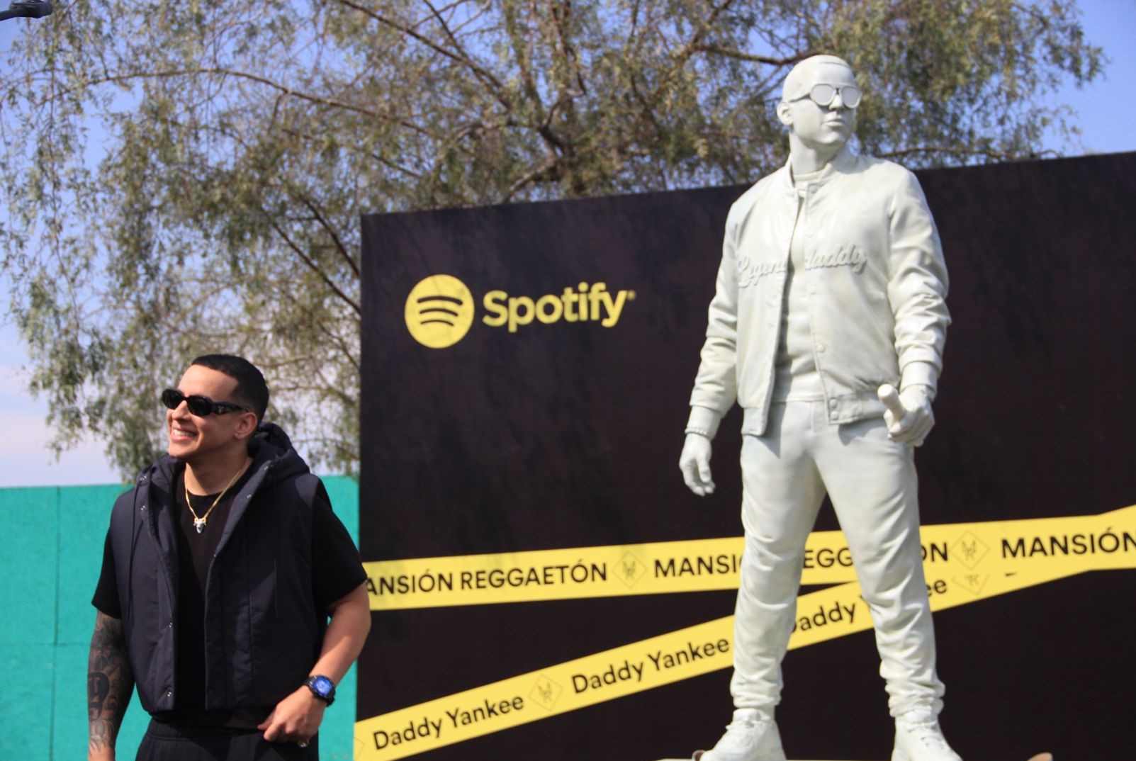 Estatua Daddy Yankee