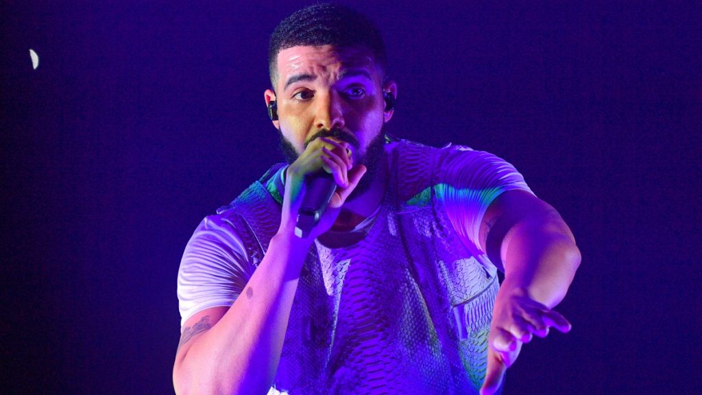 Lollapalooza 2023_ ¿Cómo Iba A Ser El Debut De Drake El 2019_