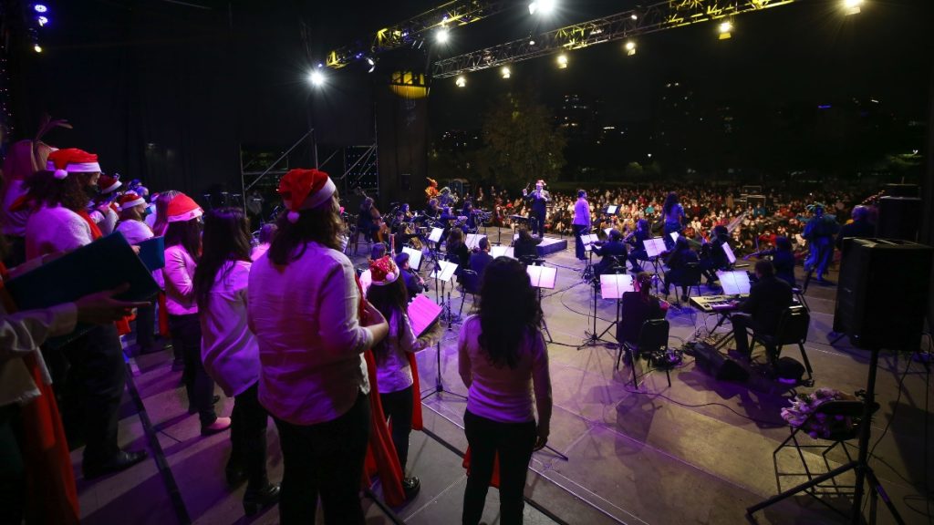Las Condes ofrecerá conciertos navideños gratuitos en parques y plazas
