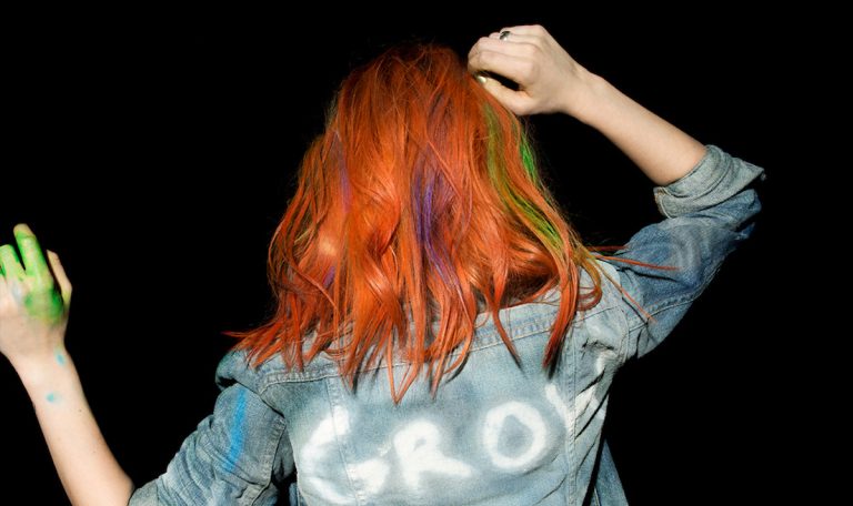 El mensaje de Hayley Williams por los 10 años del disco "Paramore"